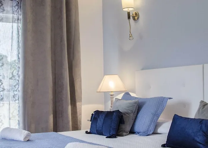 Popa Willa Quarteira